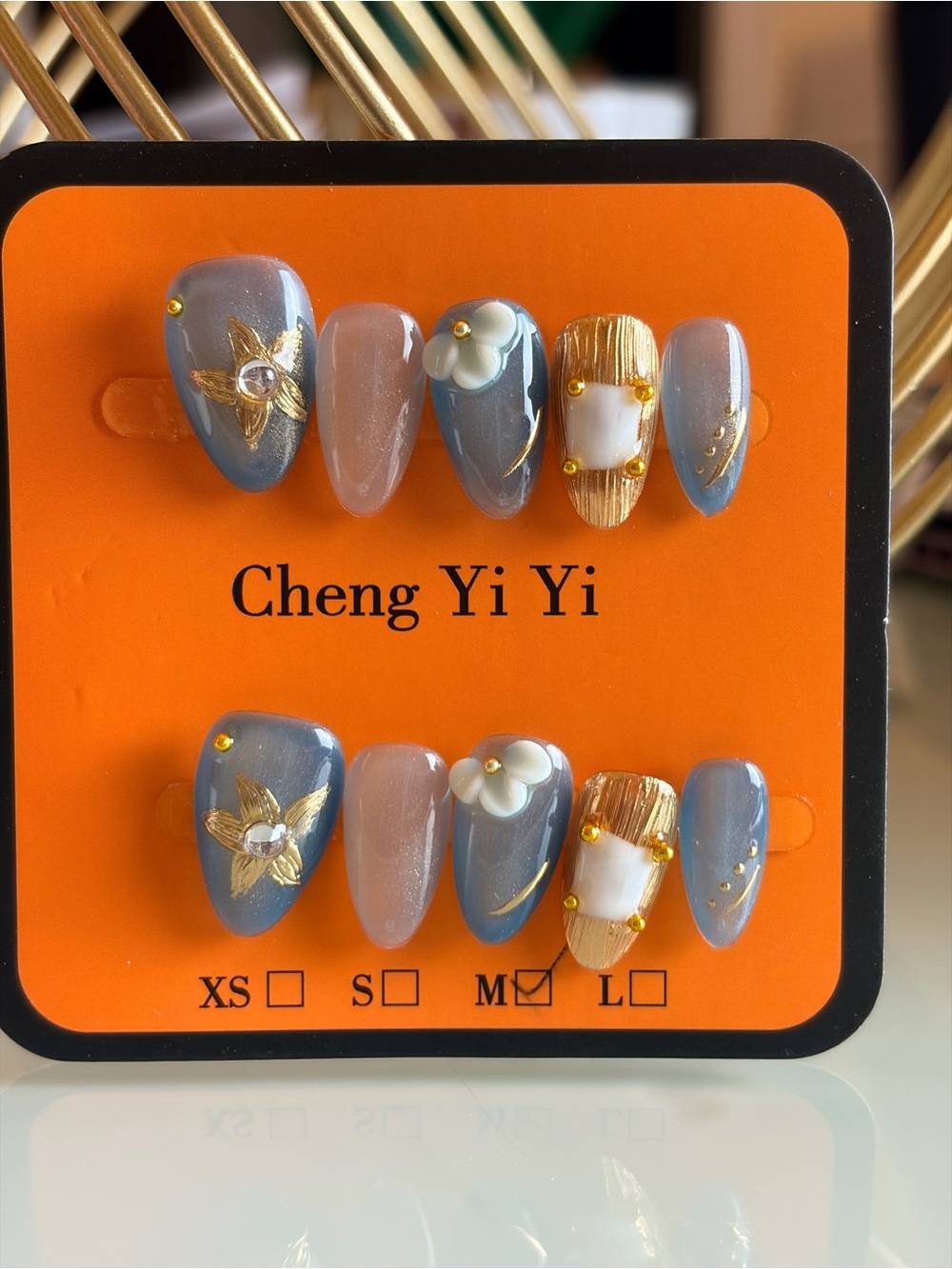 Blue & Gold Floral Press-On Nail Set-med